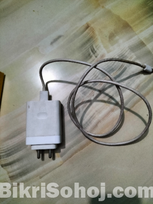 Charger